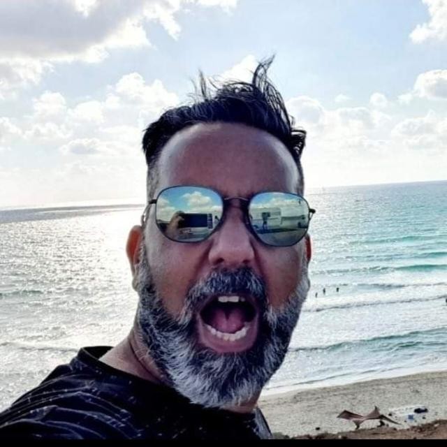 רמי מועלם